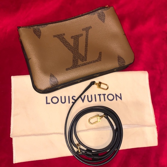 🔥SOLD🔥 Authentic Louis Vuitton Crossbody Giant Reverse Double Zip Pochette - Picture 1 of 9